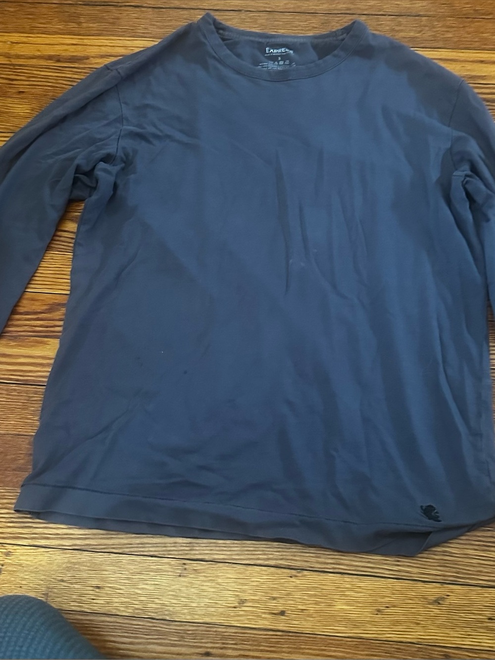 Express Men's Dark Gray Long-Sleeve Crew - Small